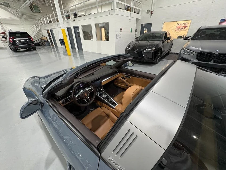 2017 Porsche 991 Targa 4 & 4S - Image 12 of 31