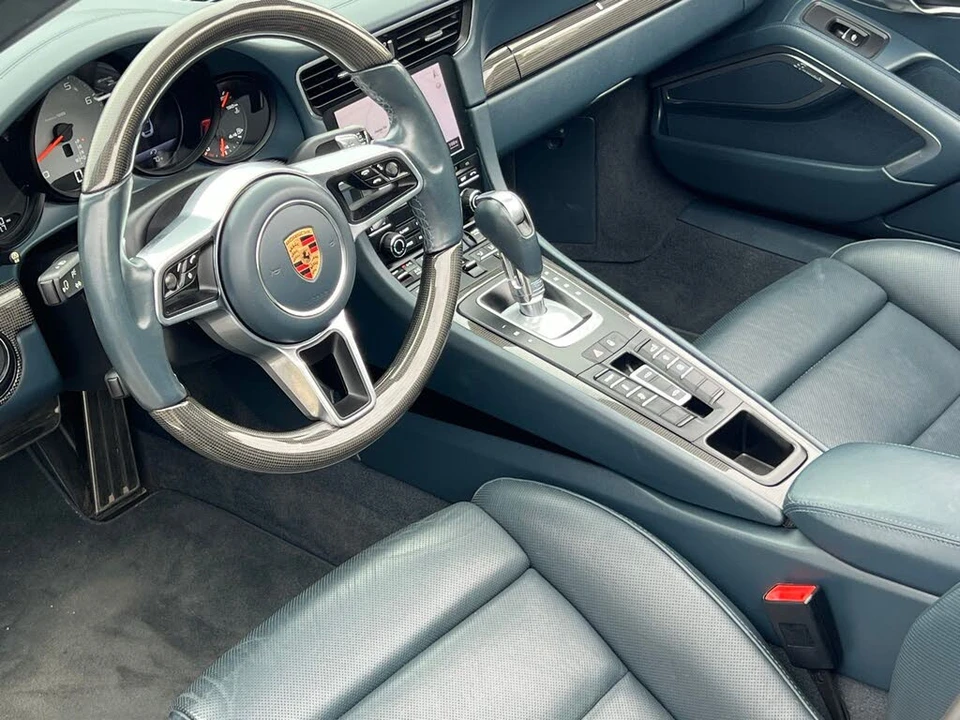2017 Porsche 991 Targa 4 & 4S - Image 4 of 31