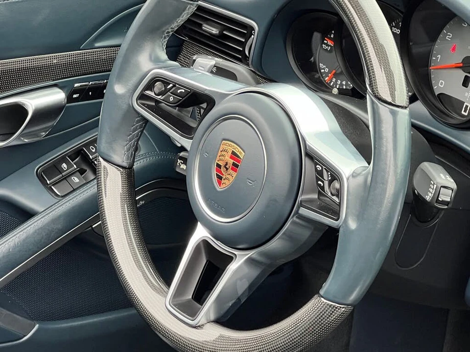 2017 Porsche 991 Targa 4 & 4S - Image 23 of 31