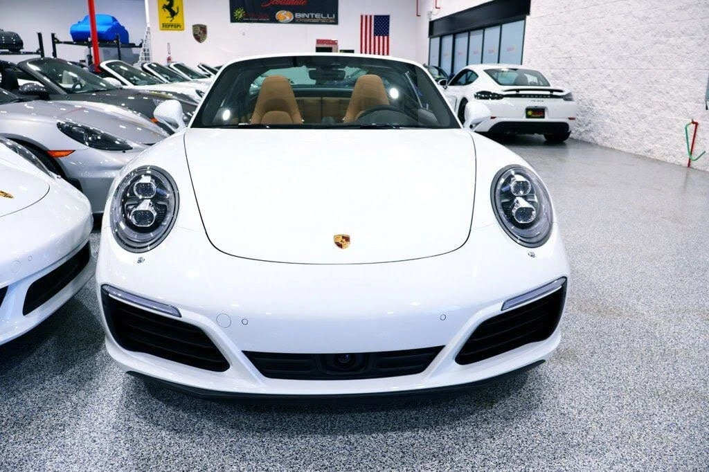 2017 Porsche 991 Targa 4 & 4S - Image 17 of 31