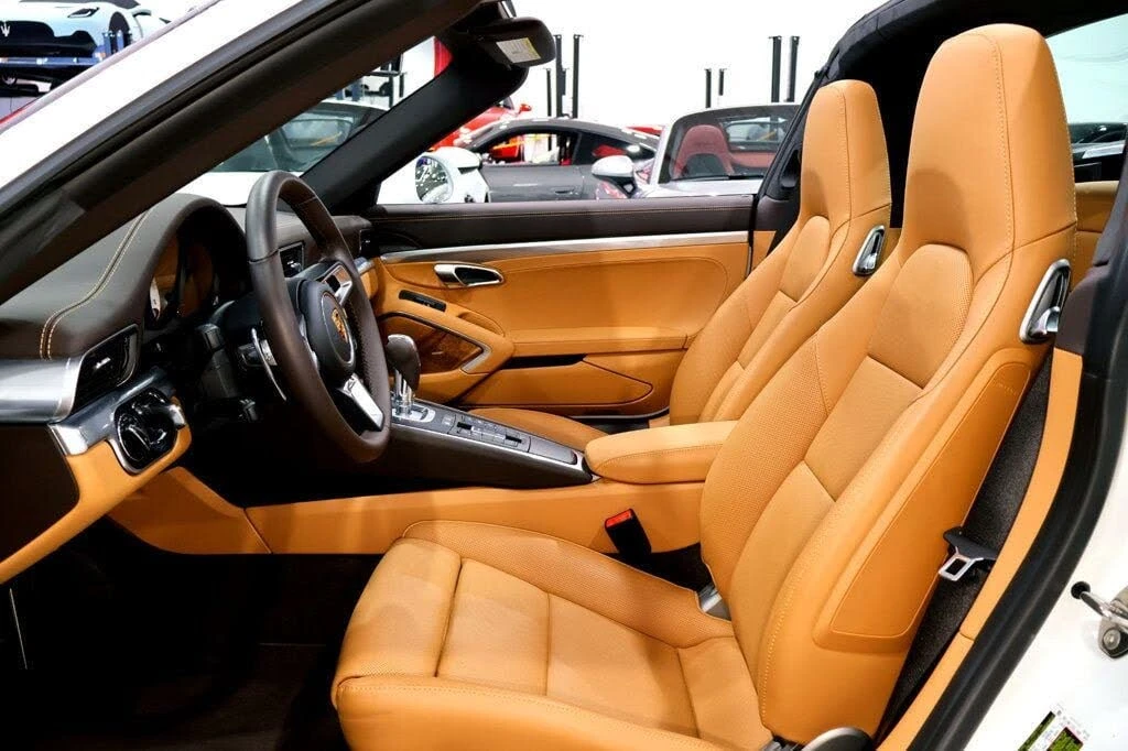 2017 Porsche 991 Targa 4 & 4S - Image 20 of 31