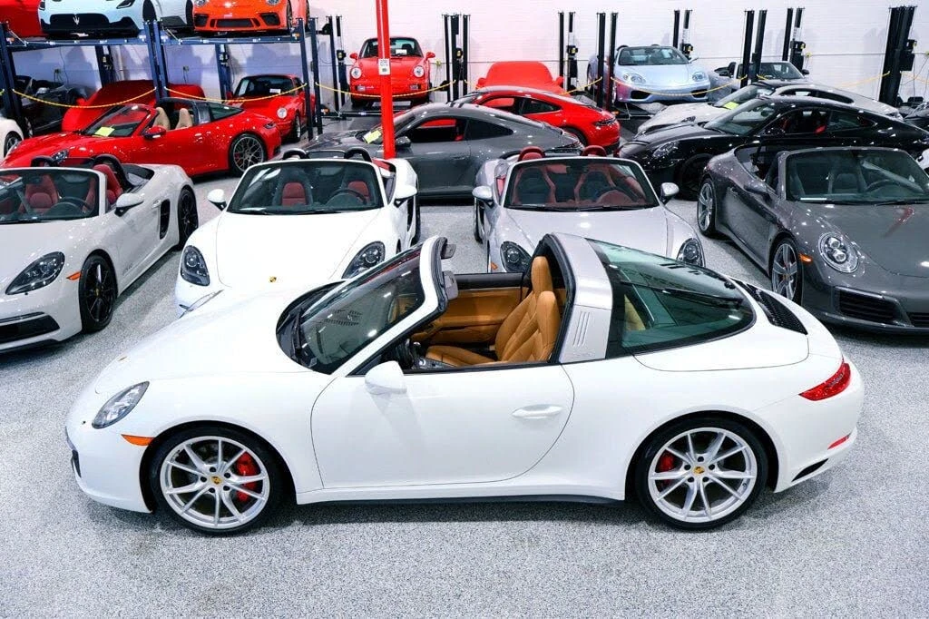 2017 Porsche 991 Targa 4 & 4S - Image 8 of 31
