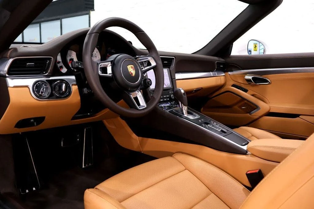 2017 Porsche 991 Targa 4 & 4S - Image 24 of 31