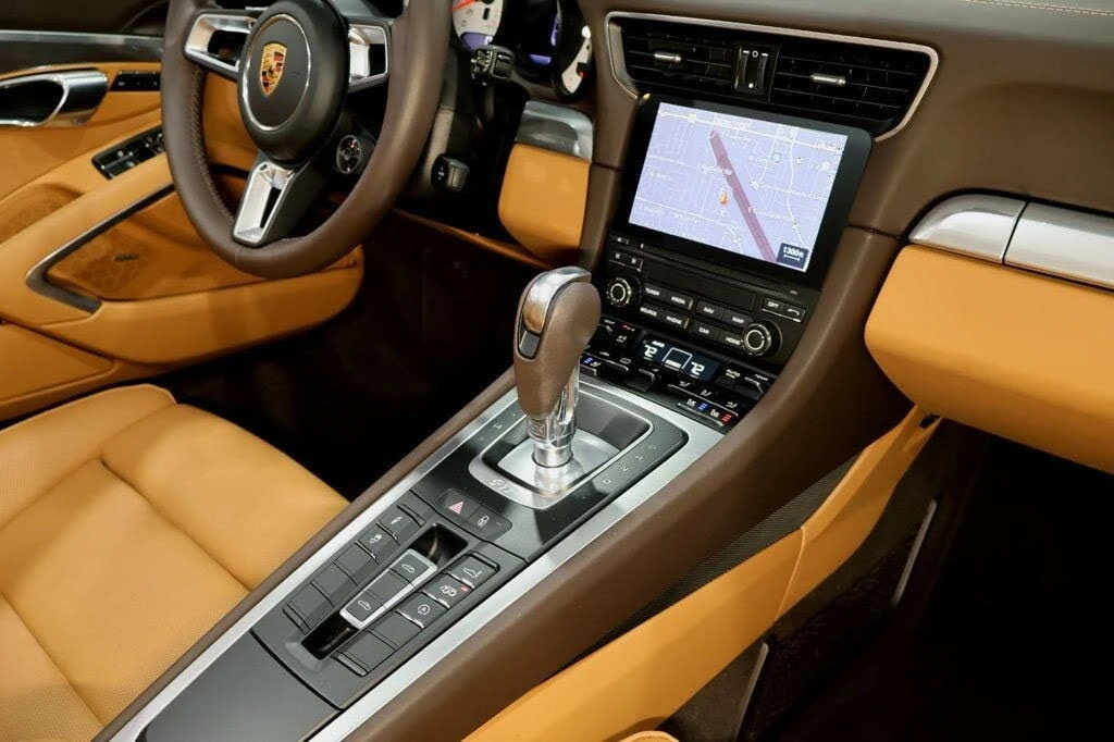 2017 Porsche 991 Targa 4 & 4S - Image 26 of 31