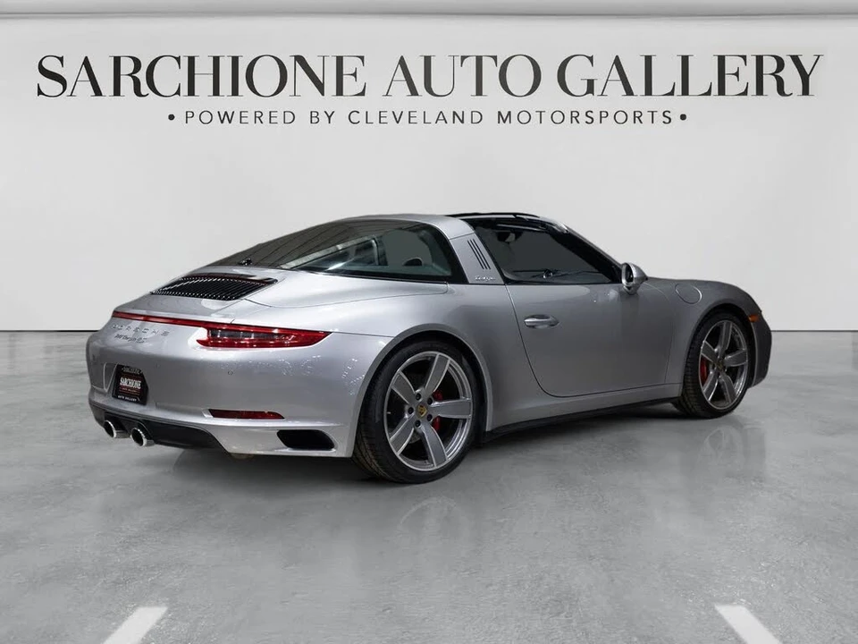 2017 Porsche 991 Targa 4 & 4S - Image 14 of 31