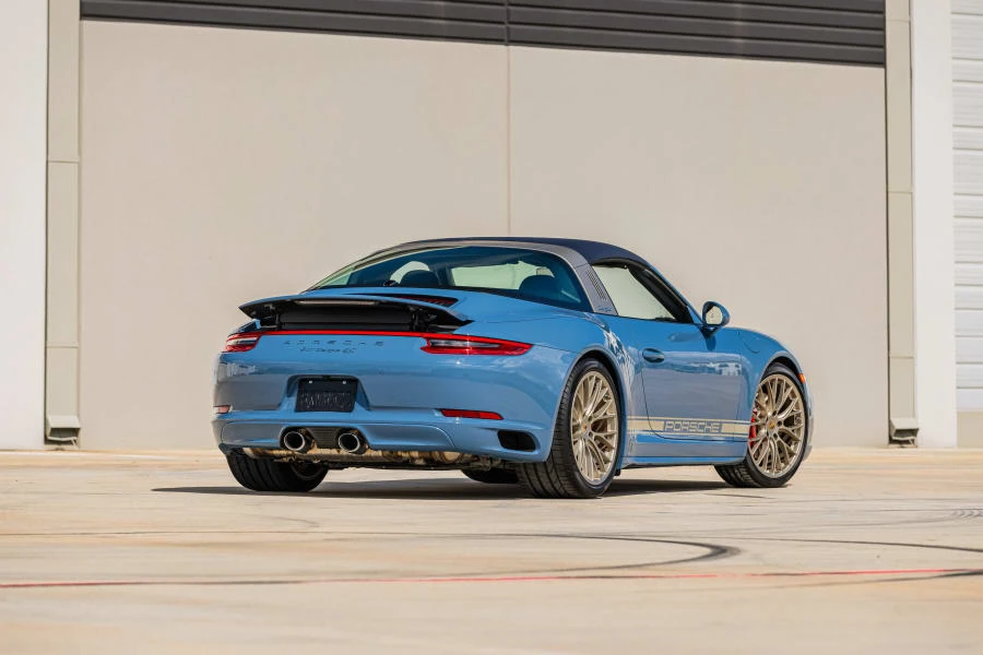 2017 Porsche 991 Targa 4 & 4S - Image 3 of 31