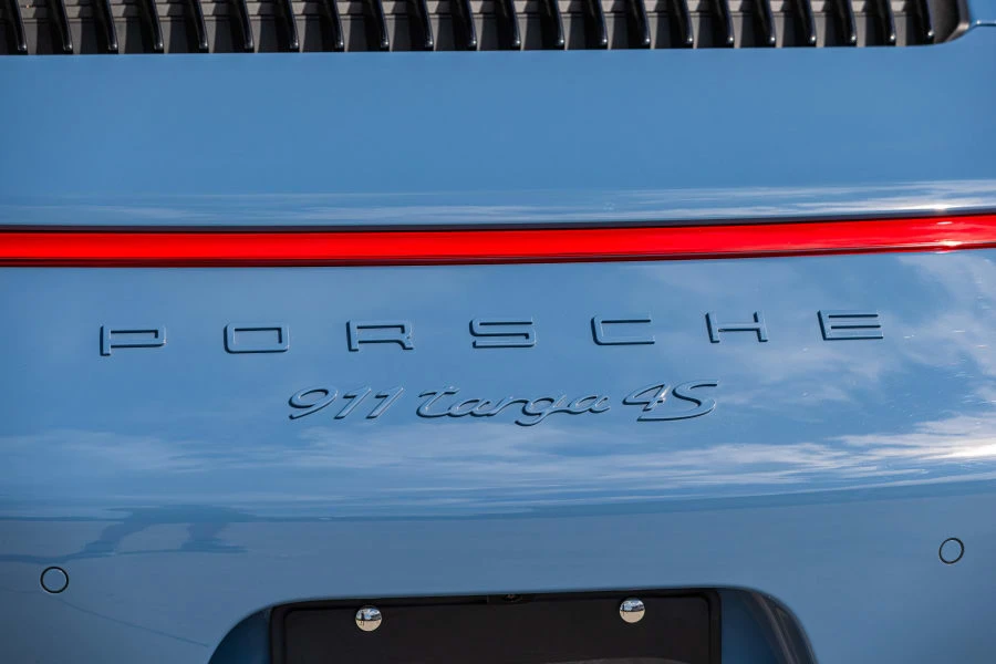 2017 Porsche 991 Targa 4 & 4S - Image 25 of 31