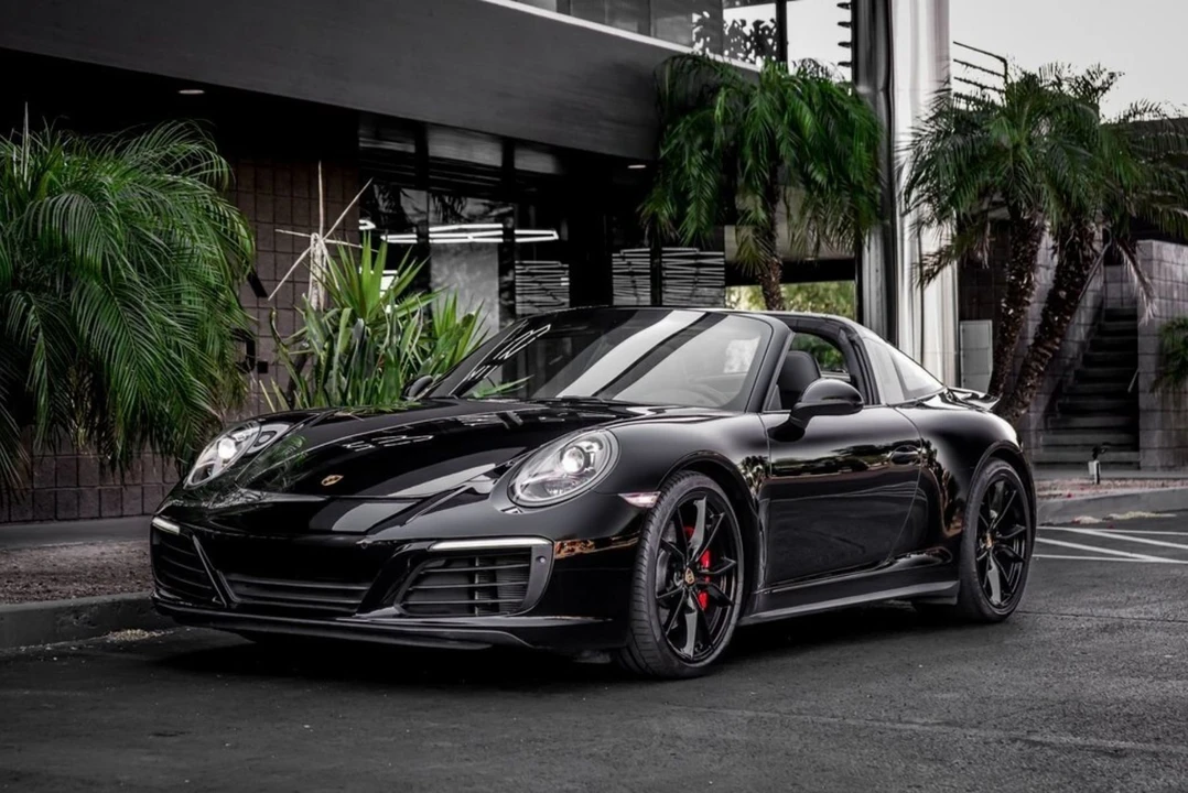 2017 Porsche 991 Targa 4 & 4S - Image 3 of 12