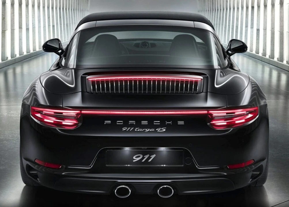 2017 Porsche 991 Targa 4 & 4S - Image 11 of 12