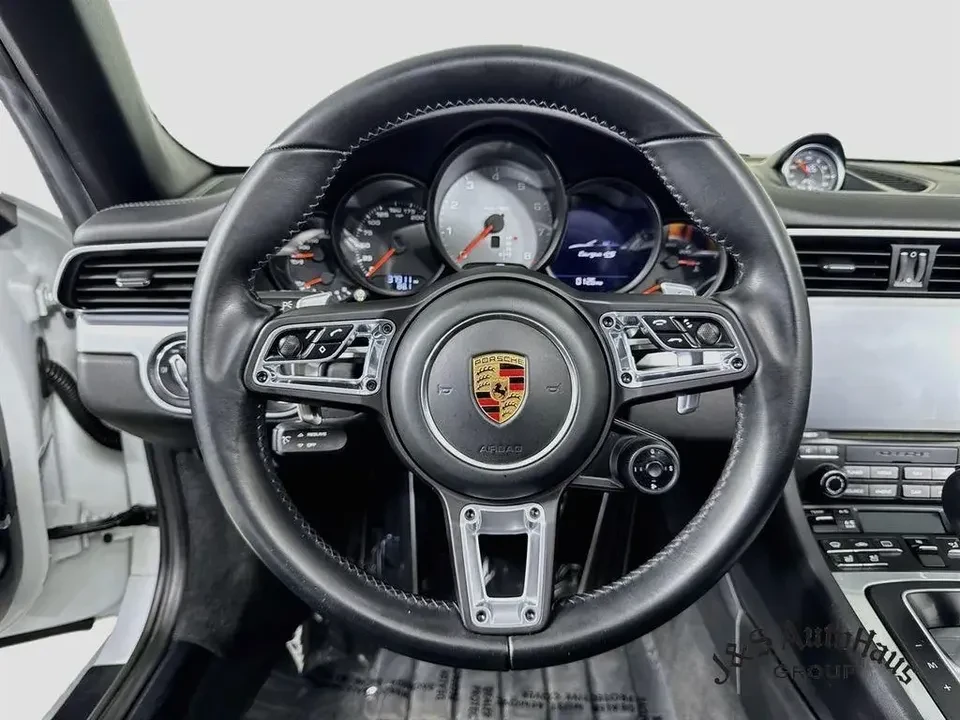 2017 Porsche 991 Targa 4 & 4S - Image 12 of 20