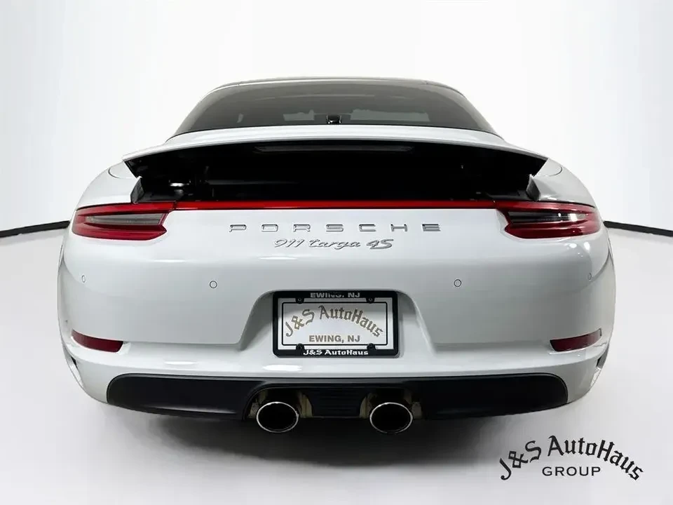 2017 Porsche 991 Targa 4 & 4S - Image 6 of 20