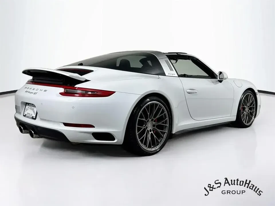 2017 Porsche 991 Targa 4 & 4S - Image 7 of 20