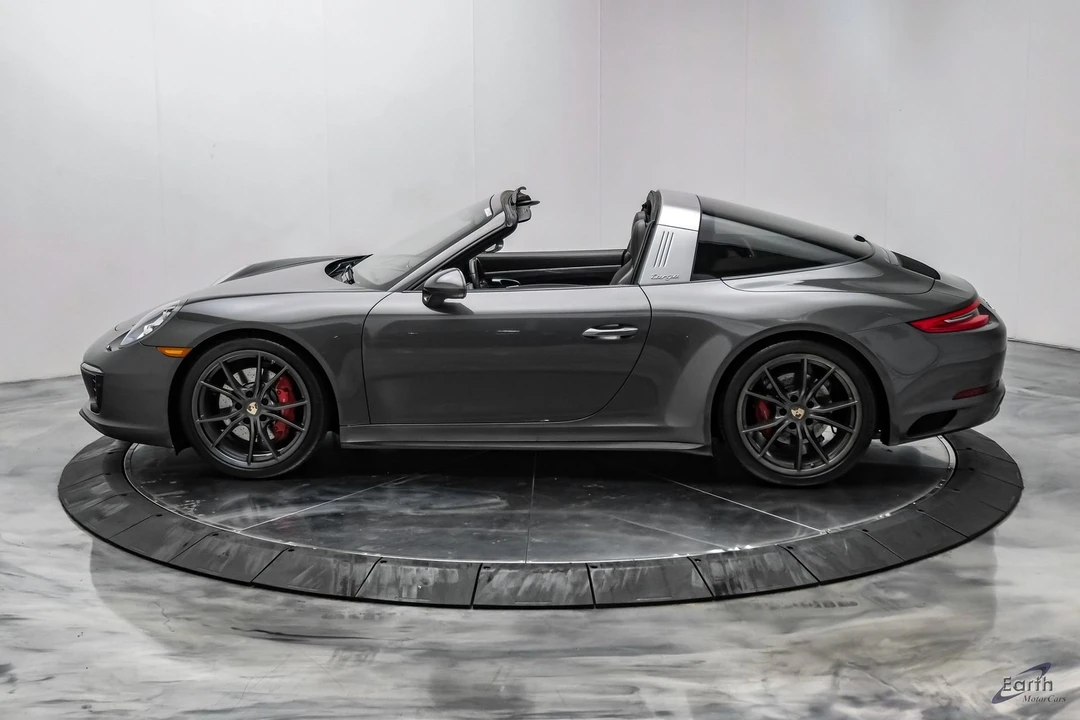 2017 Porsche 991 Targa 4 & 4S - Image 8 of 31
