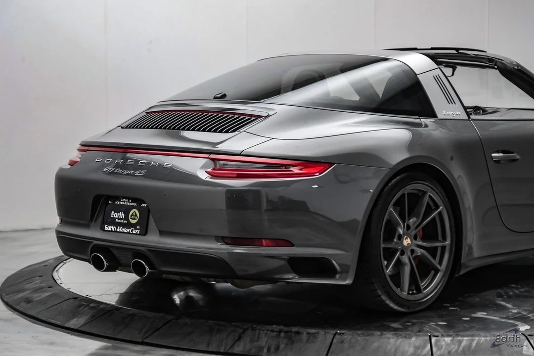 2017 Porsche 991 Targa 4 & 4S - Image 22 of 31