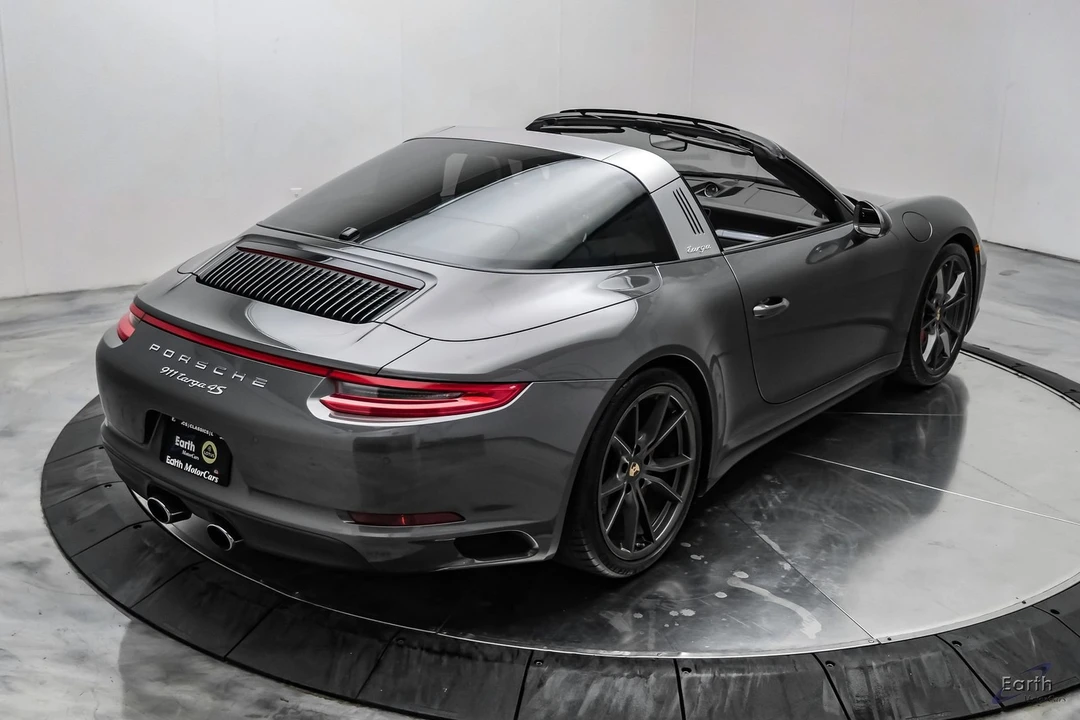 2017 Porsche 991 Targa 4 & 4S - Image 21 of 31