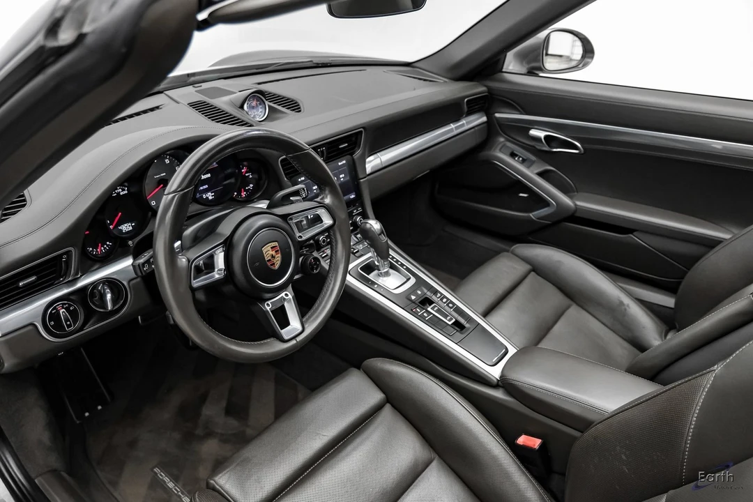 2017 Porsche 991 Targa 4 & 4S - Image 3 of 31