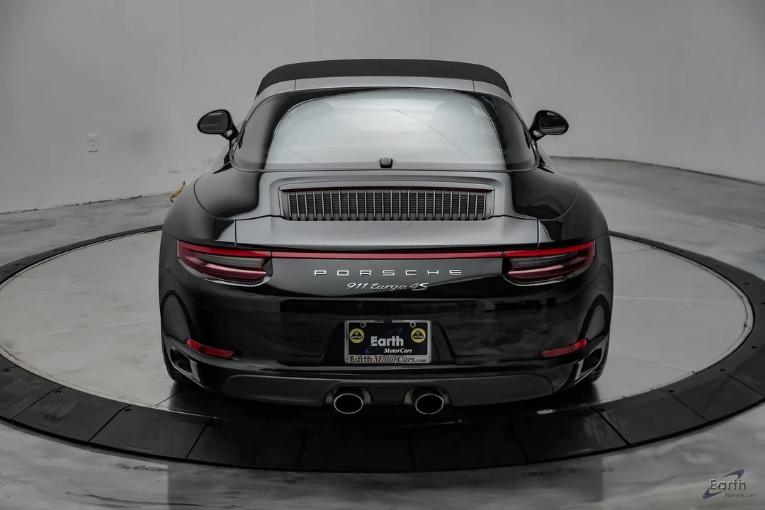 2017 Porsche 991 Targa 4 & 4S - Image 13 of 21