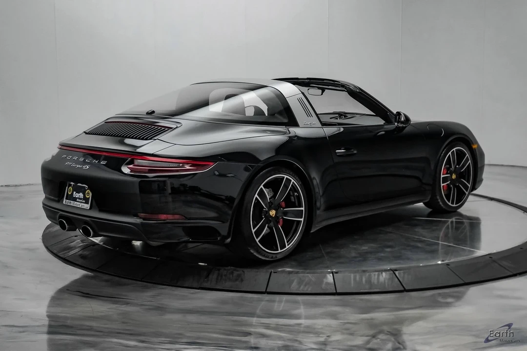 2017 Porsche 991 Targa 4 & 4S - Image 15 of 21