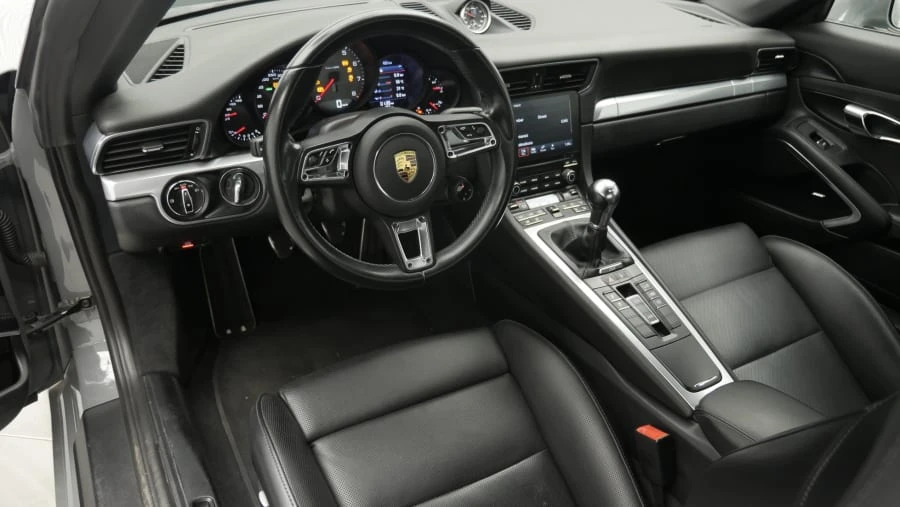2017 Porsche 991 Targa 4 & 4S - Image 3 of 6