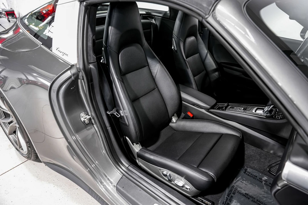 2017 Porsche 991 Targa 4 & 4S - Image 27 of 31