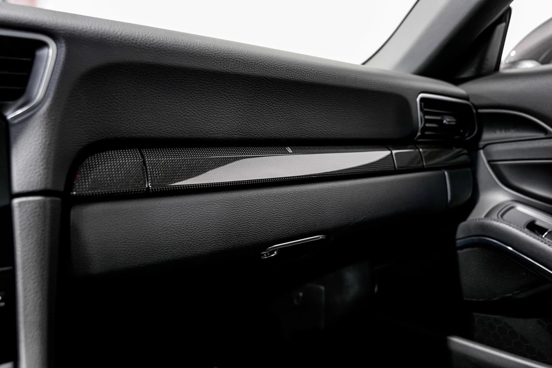 2017 Porsche 991 Targa 4 & 4S - Image 16 of 31