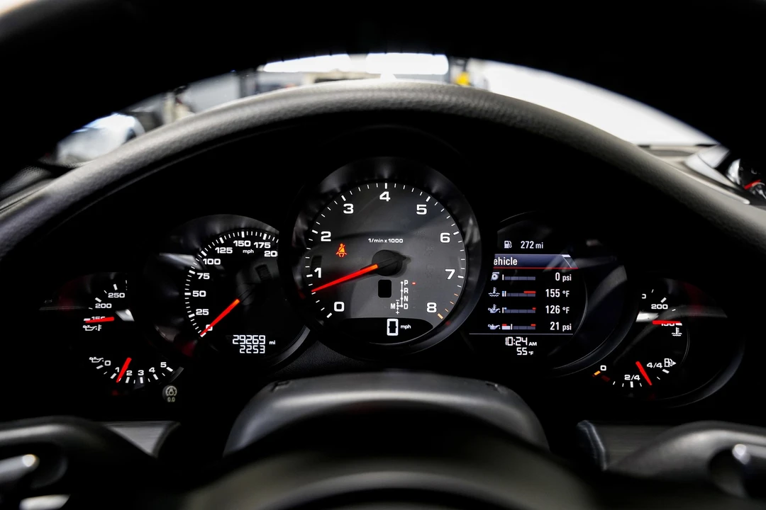 2017 Porsche 991 Targa 4 & 4S - Image 11 of 12