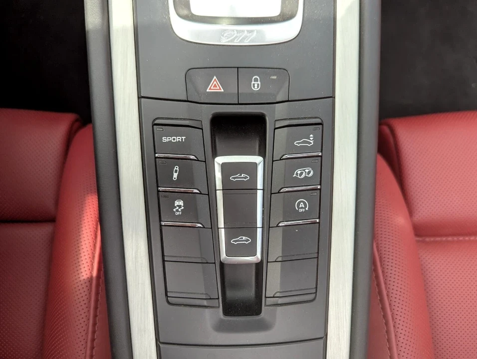 2017 Porsche 991 Targa 4 & 4S - Image 21 of 21