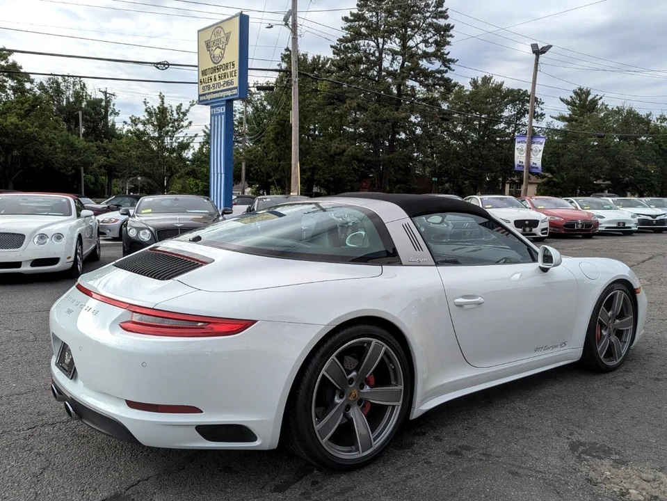 2017 Porsche 991 Targa 4 & 4S - Image 6 of 21
