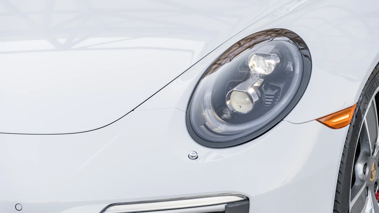 2017 Porsche 991 Targa 4 & 4S - Image 31 of 31