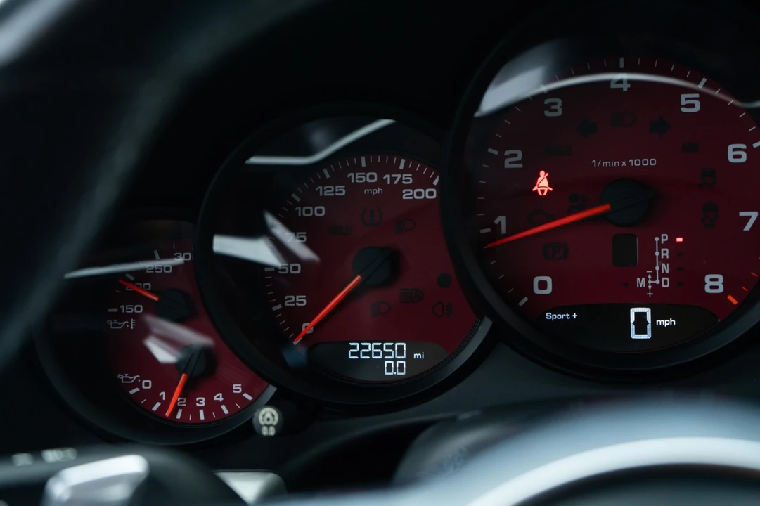 2017 Porsche 991 Targa 4 & 4S - Image 12 of 31