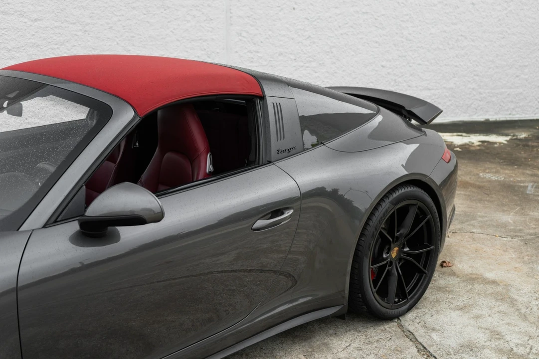 2017 Porsche 991 Targa 4 & 4S - Image 24 of 31
