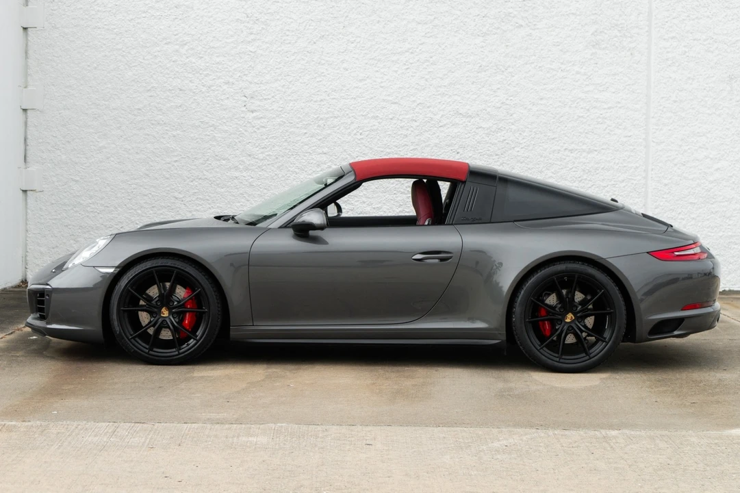 2017 Porsche 991 Targa 4 & 4S - Image 8 of 31