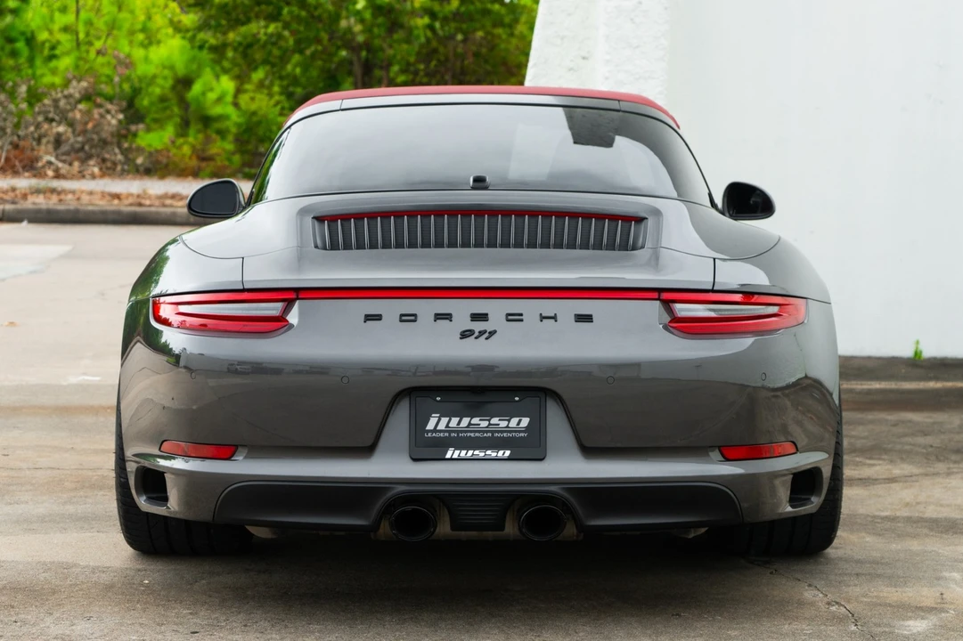 2017 Porsche 991 Targa 4 & 4S - Image 13 of 31
