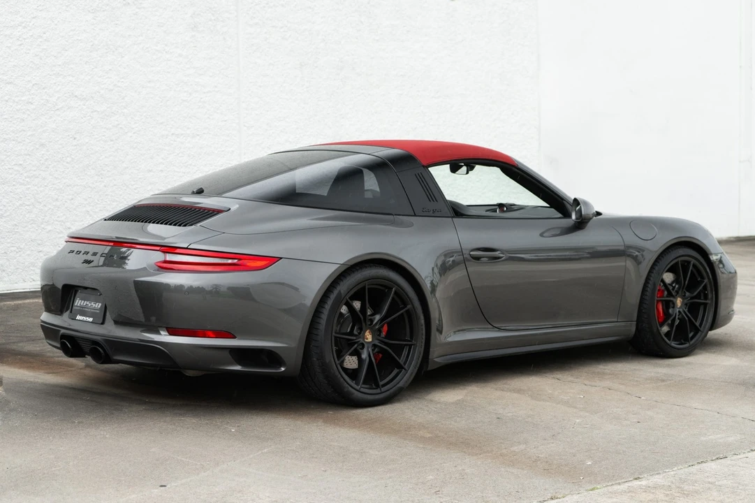 2017 Porsche 991 Targa 4 & 4S - Image 7 of 31