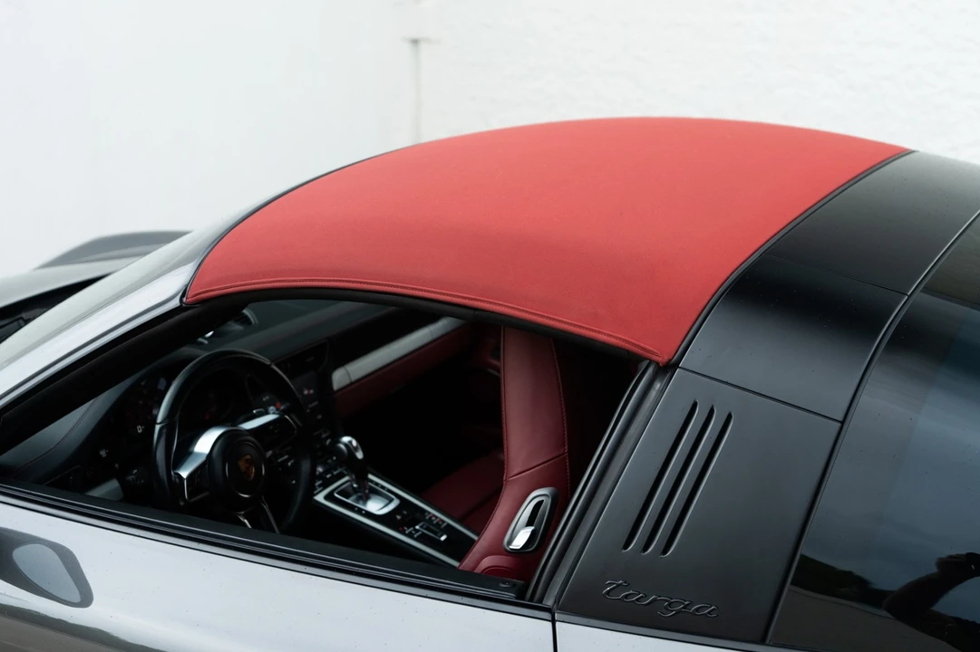 2017 Porsche 991 Targa 4 & 4S - Image 23 of 31