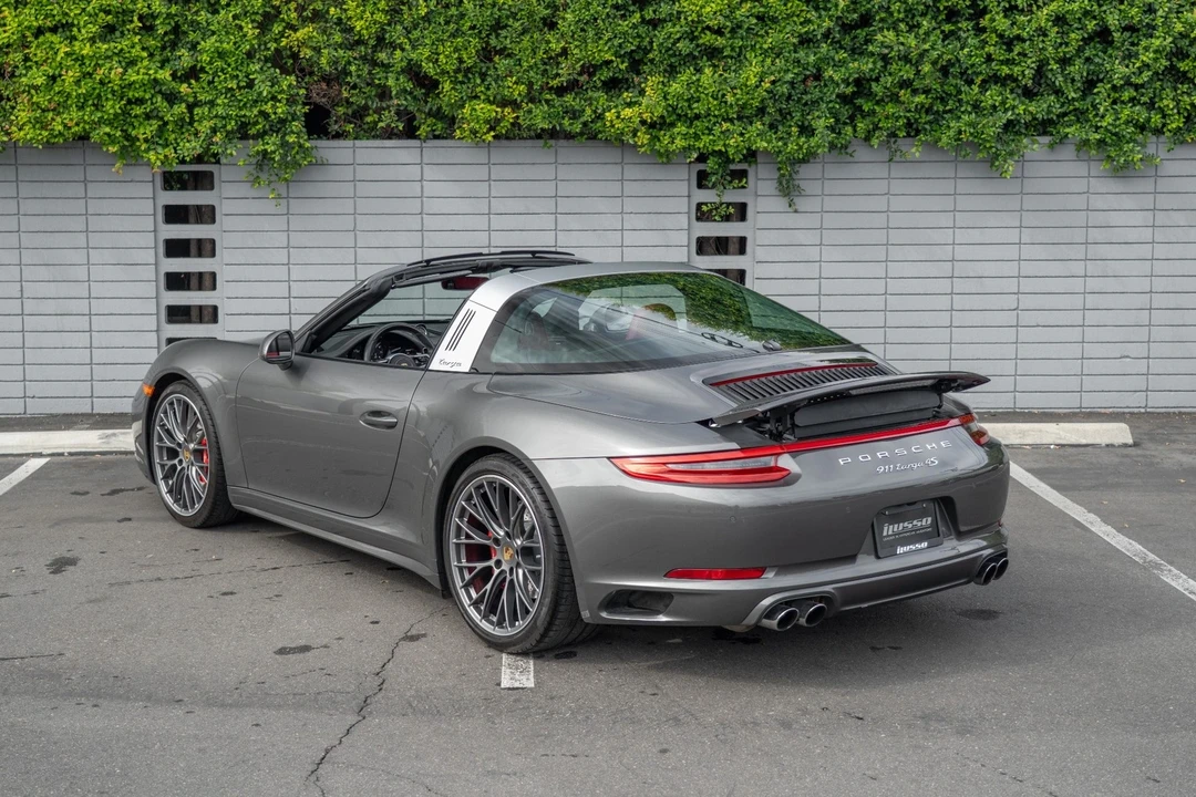 2017 Porsche 991 Targa 4 & 4S - Image 3 of 21