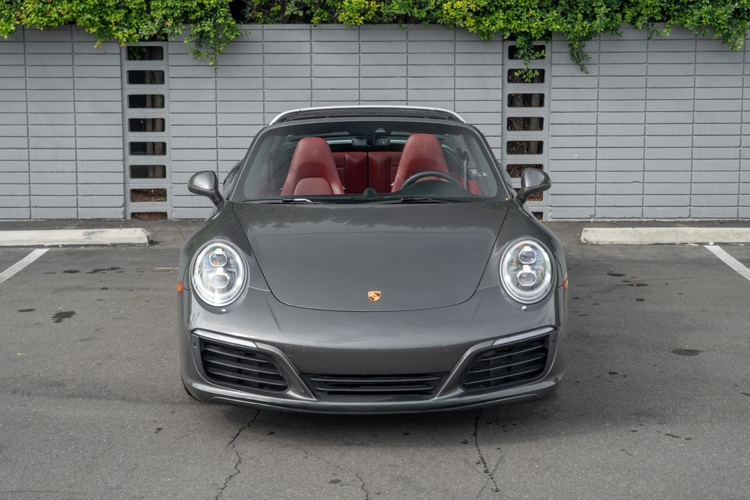 2017 Porsche 991 Targa 4 & 4S - Image 2 of 21