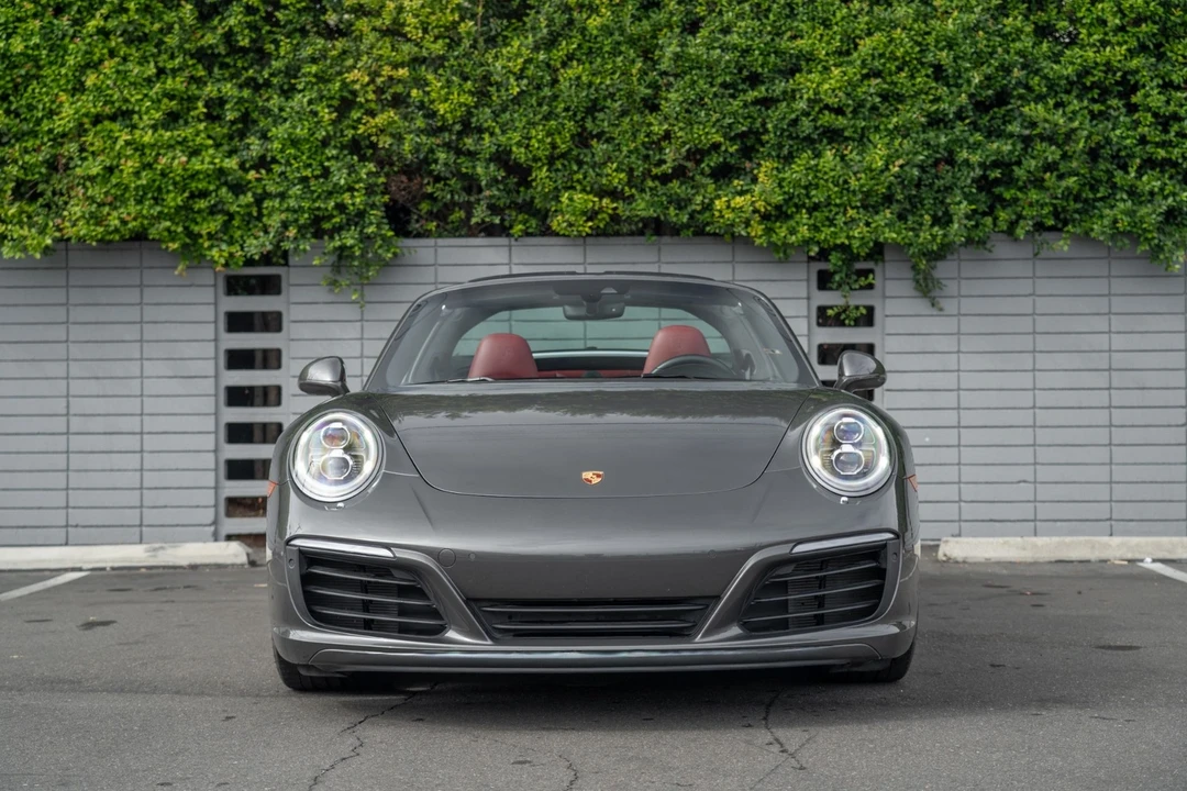 2017 Porsche 991 Targa 4 & 4S - Image 13 of 21