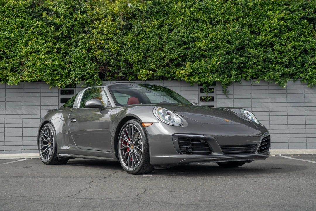 2017 Porsche 991 Targa 4 & 4S - Image 12 of 21