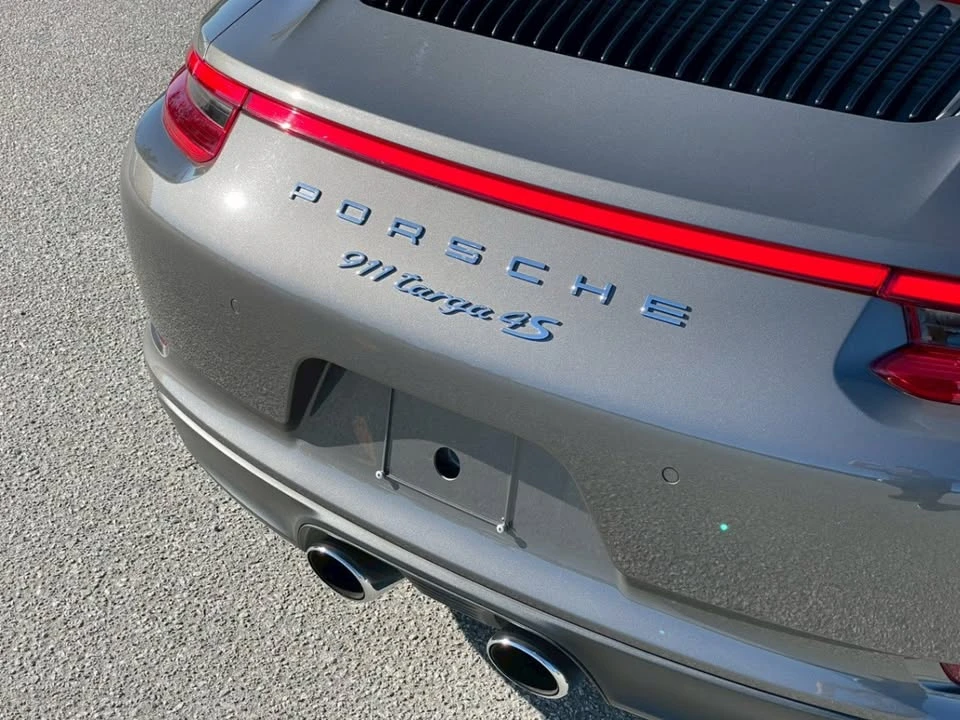 2017 Porsche 991 Targa 4 & 4S - Image 17 of 20