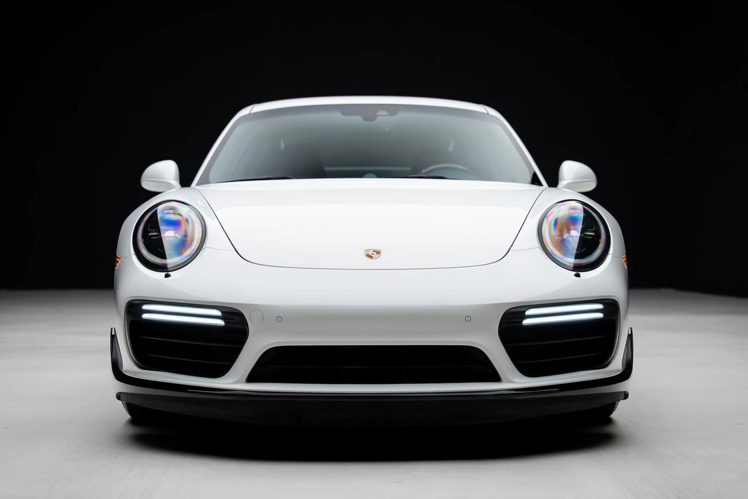 2017 Porsche 991 Turbo - Image 8 of 31