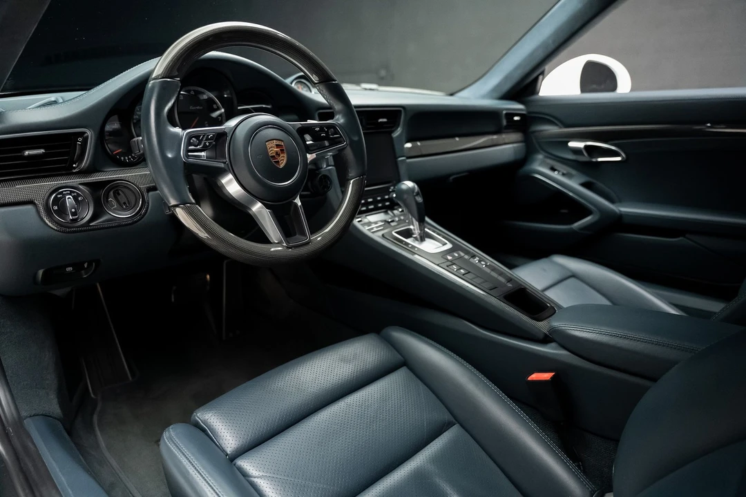 2017 Porsche 991 Turbo - Image 2 of 31