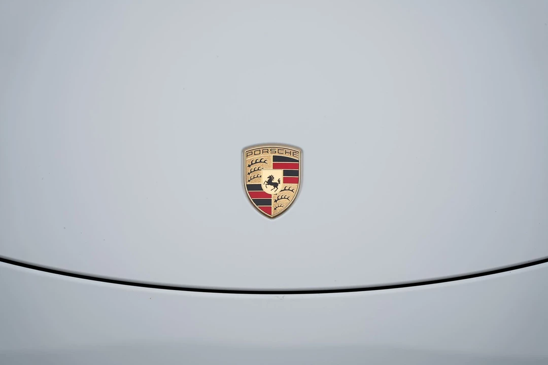 2017 Porsche 991 Turbo - Image 13 of 31