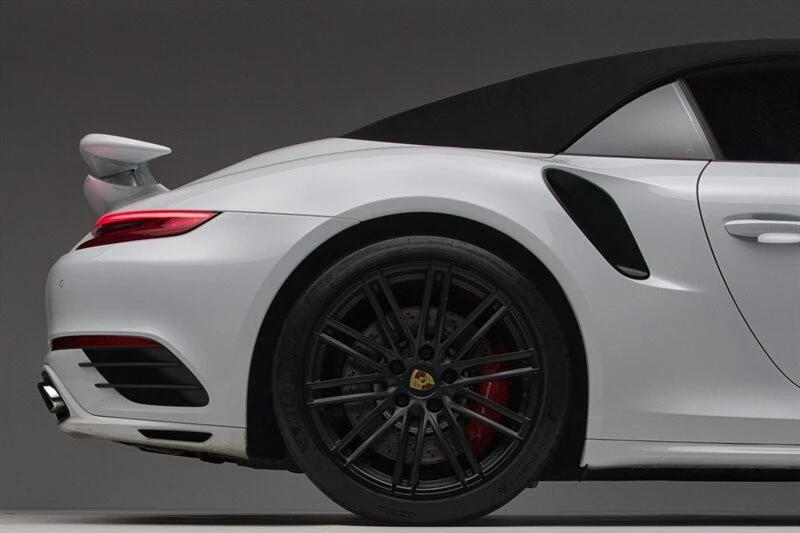 2017 Porsche 991 Turbo - Image 16 of 21