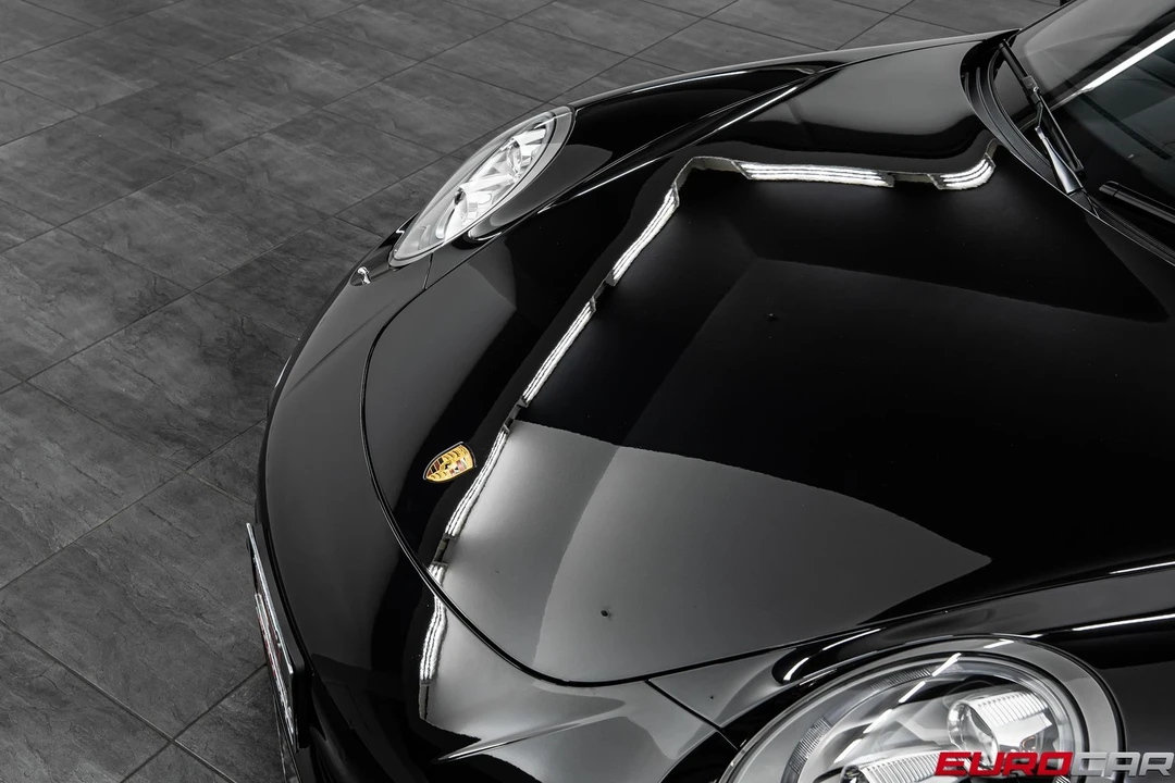 2017 Porsche 991 Turbo - Image 9 of 31