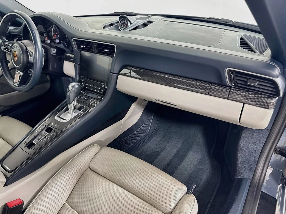 2017 Porsche 991 Turbo - Image 25 of 27