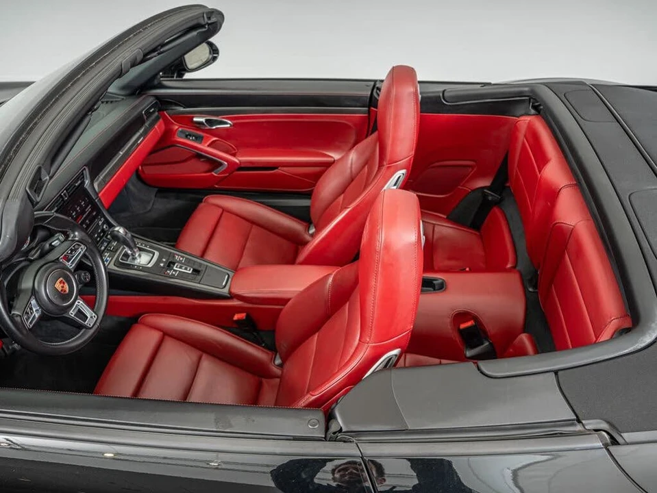 2017 Porsche 991 Turbo - Image 28 of 31