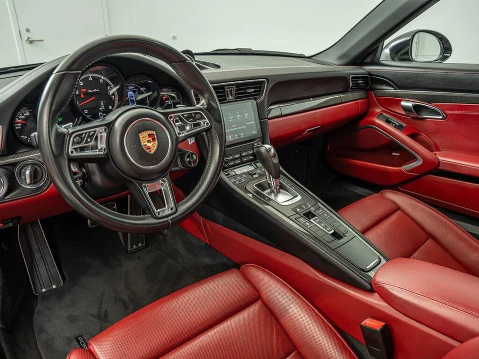 2017 Porsche 991 Turbo - Image 4 of 31