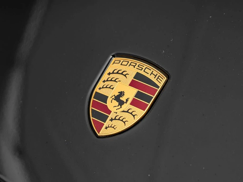 2017 Porsche 991 Turbo - Image 16 of 31