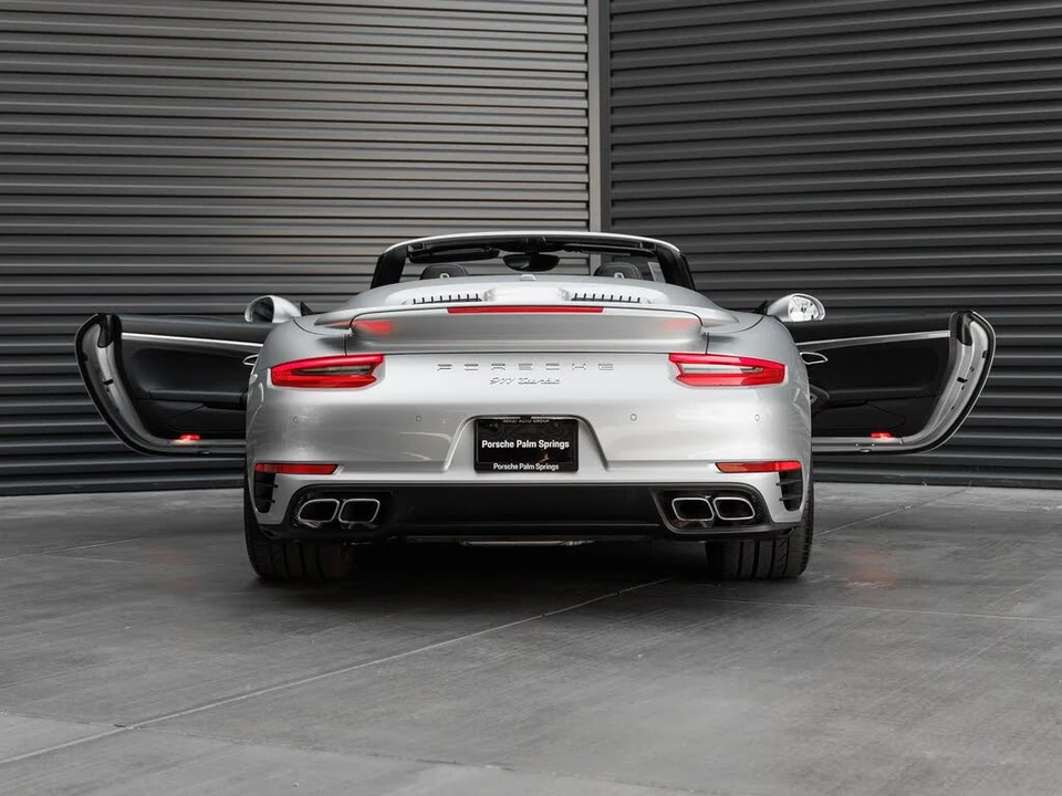 2017 Porsche 991 Turbo - Image 29 of 31